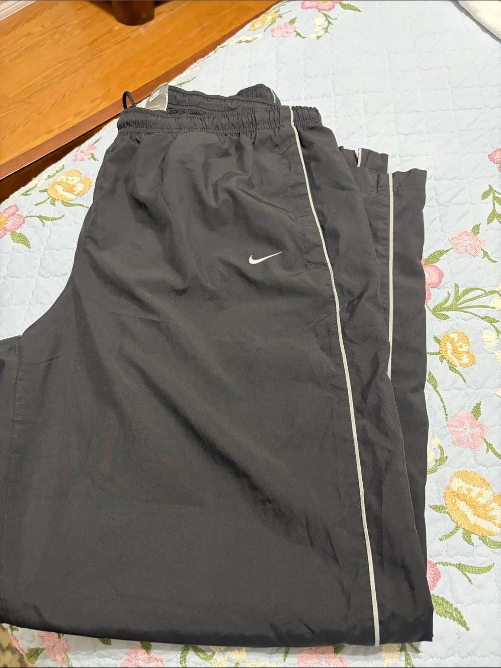 Nike men’s joggers